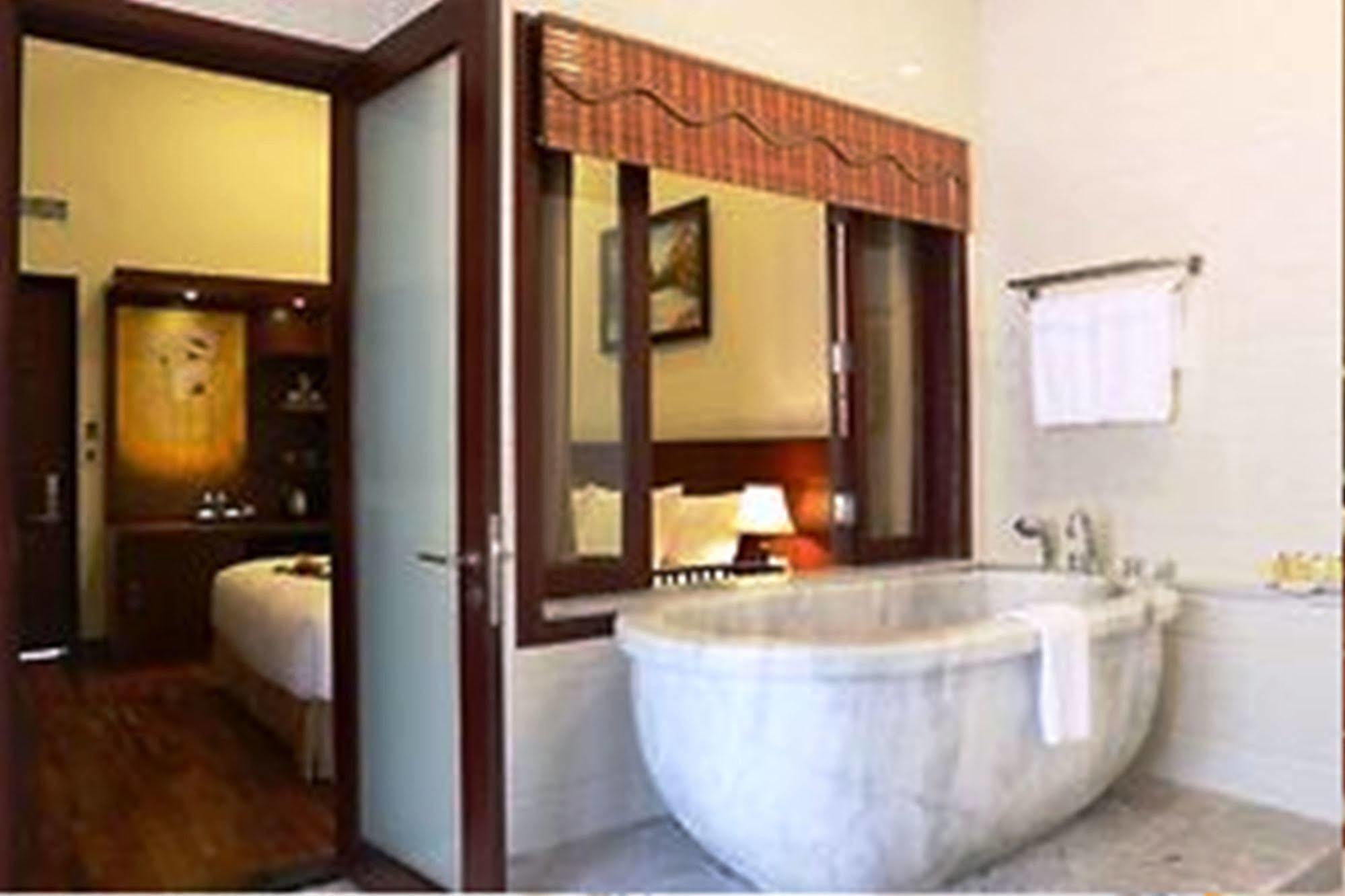 Da Nang Nemo Hotel Exterior photo